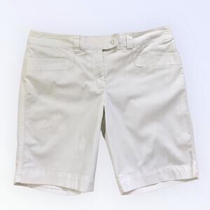 WHBM White Bermuda  Shorts High Rise Flap Pockets Summer